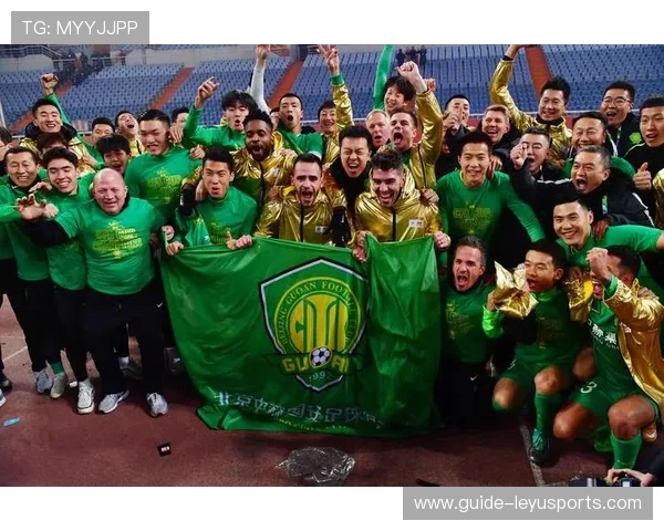 国安球迷文化研究：为什么这座城市如此热爱足球？