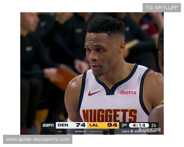 威少再现历史三双，尽管球队失利依然表现抢眼