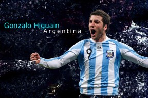 平台上线赛季全纪录球员成长轨迹一目了然激励更多年轻选手，过往赛季球员