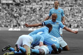 林丹发布个人传记记录羽毛球之路，林丹羽毛球很厉害吗