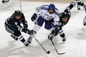 乒乓球俱乐部引进智能训练设备提升水平，乒乓球俱乐部运营模式